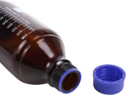 Alternative view of Laboratory bottle with screw cap (brown) - 250 ml