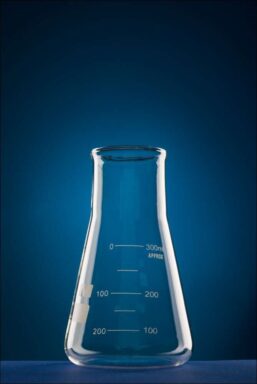 Erlenmeyer flasks  Wide neck, Gaduated - 250 ml
