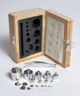Set de 17 Greutati  Clasa M1