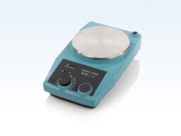 Agitator magnetic